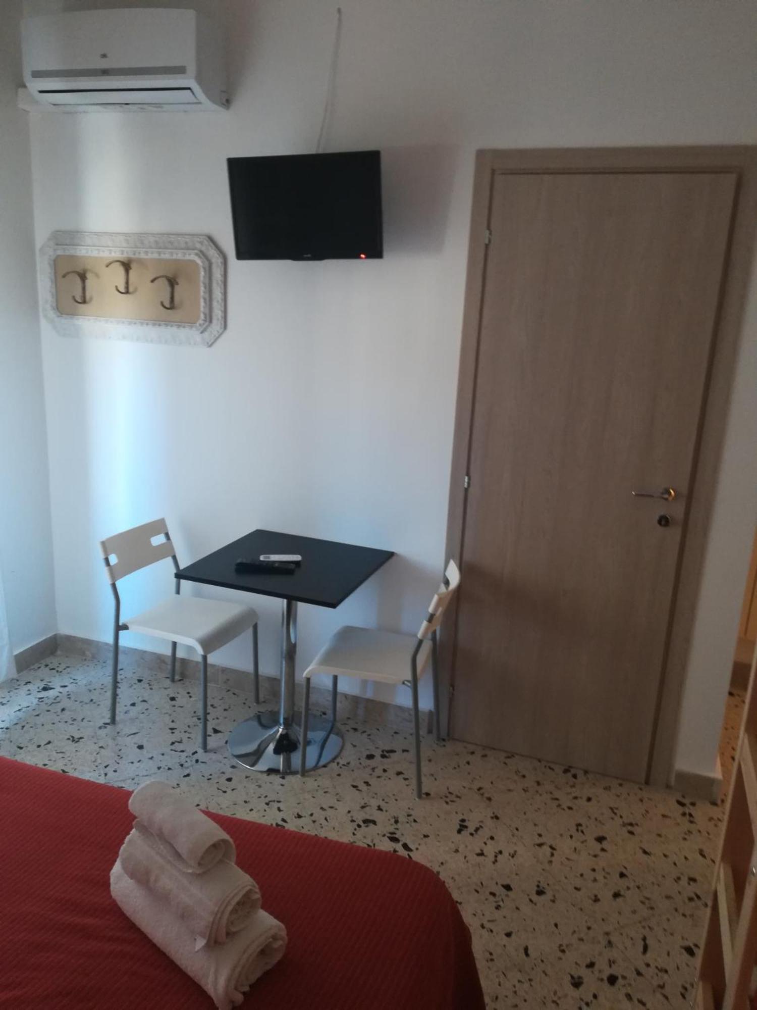 Antadia Hotell Palermo Eksteriør bilde